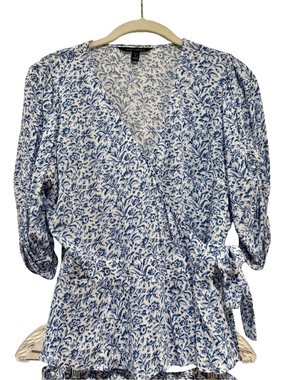 Banana Republic Petite 2-Piece Blue & White Floral Set - Petite Small / 8 - Picture 3 of 10